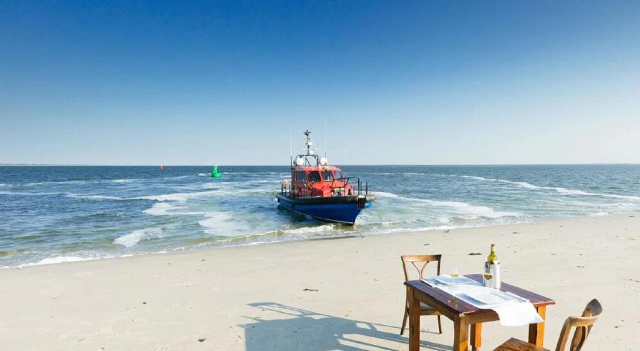 Chalet Op Camping Lauwersoog Met 3 Slaapkamers En Vaatwasser - Joycasa Екстер'єр фото
